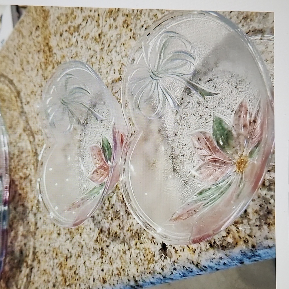Vintage Savoir Vivre crystal holiday candy dish